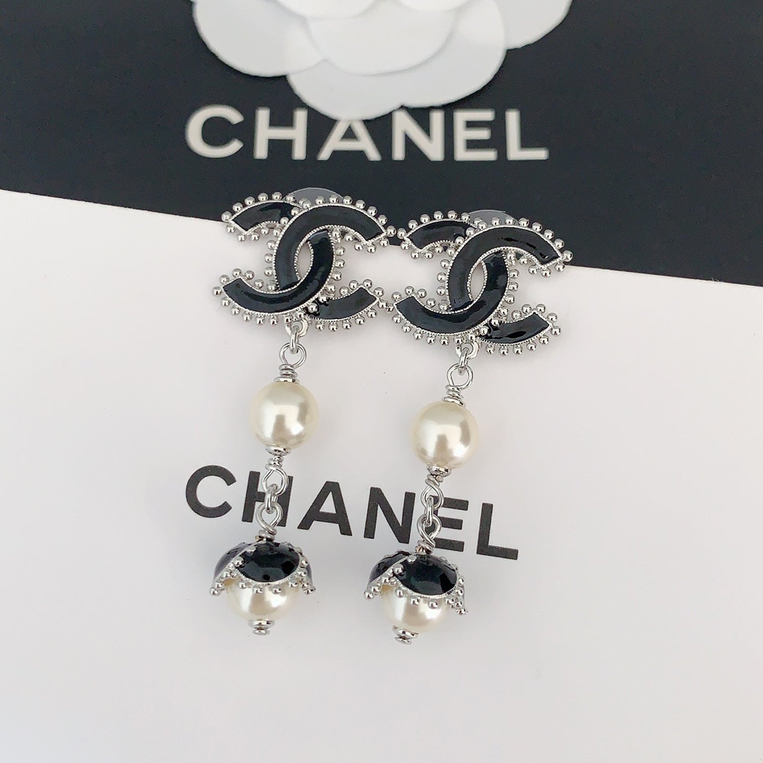 18K CC Pearl Crystals Earrings