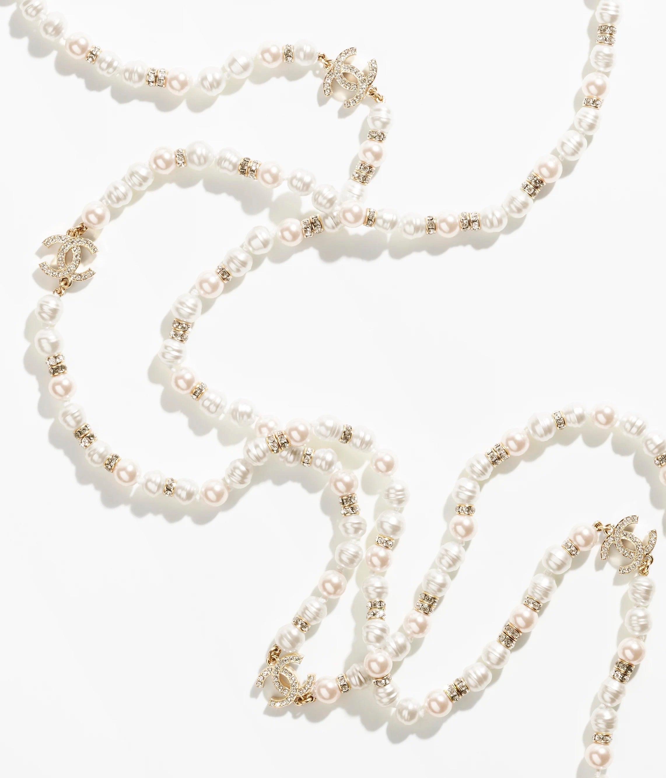 18K CC Pearl Choker Necklace