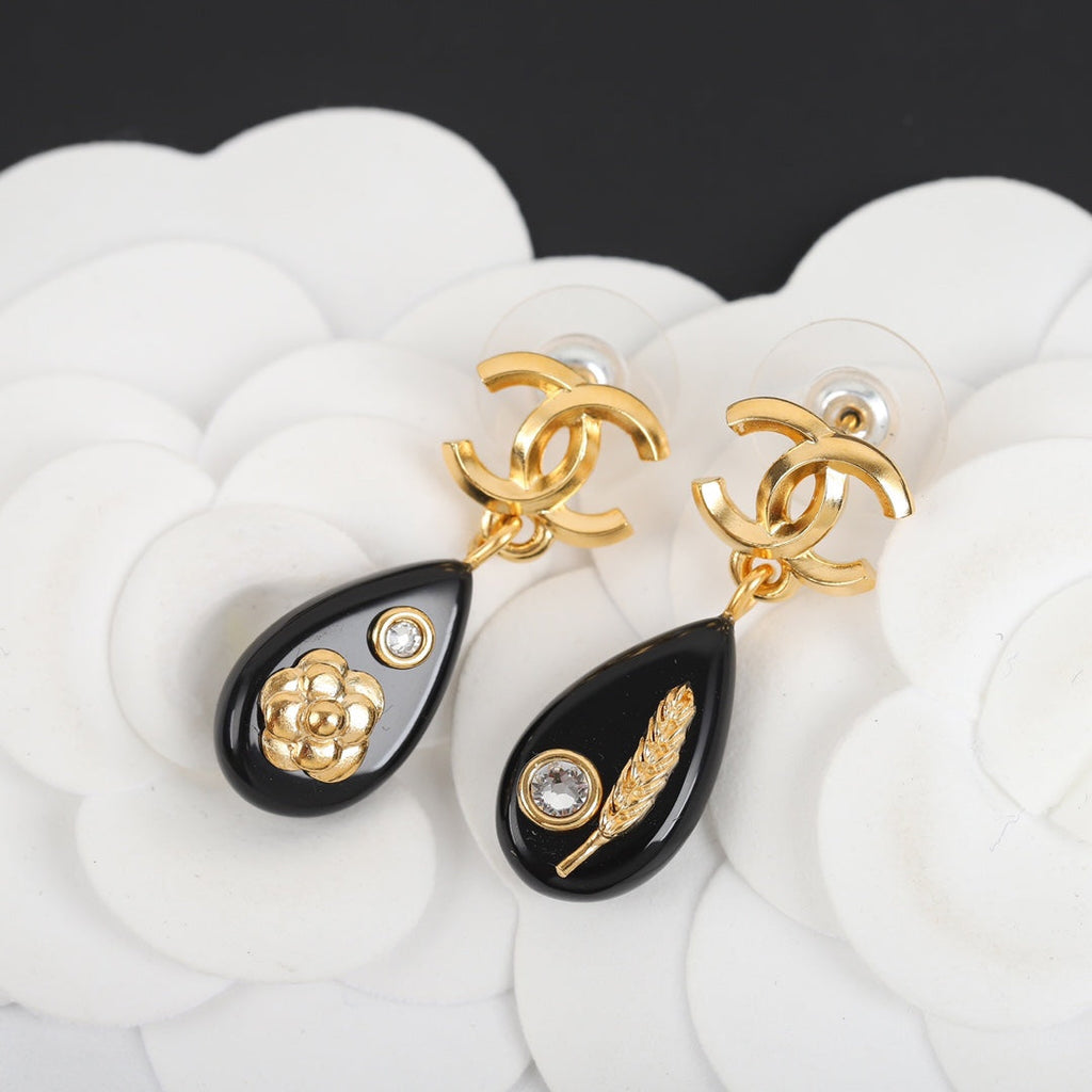 18K CC Camellia Pendant Earrings