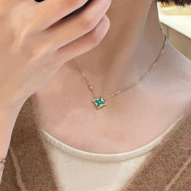 18K Louis Blue Color Blossom Necklace