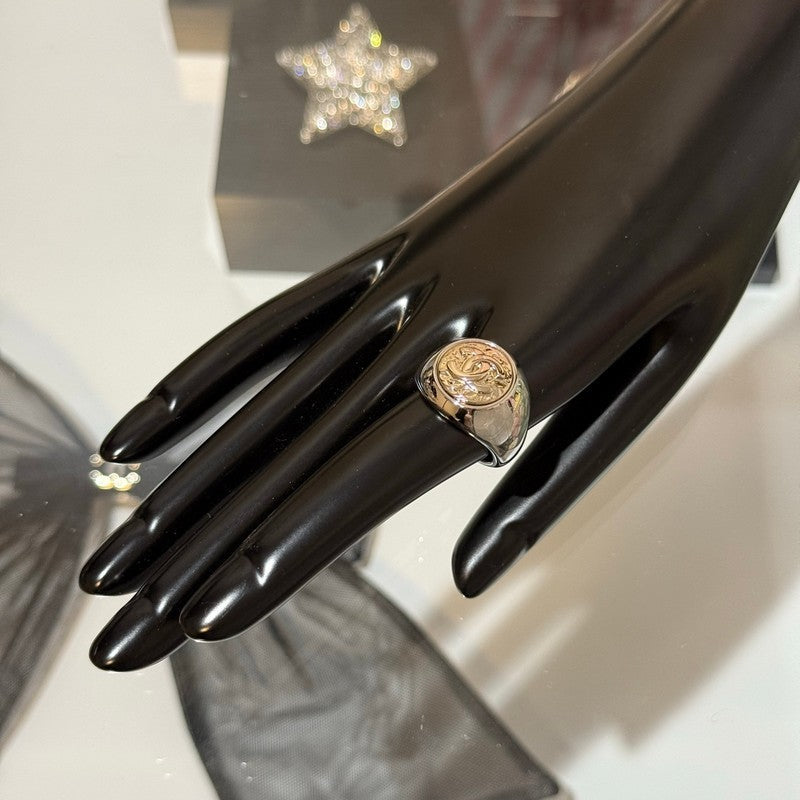 18K CC 25K Black Gold Heart Ring