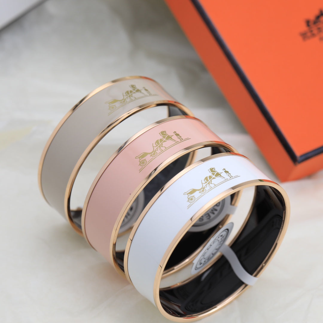 18K Enamel Cal¨¨che Wide Bangle H Bracelet