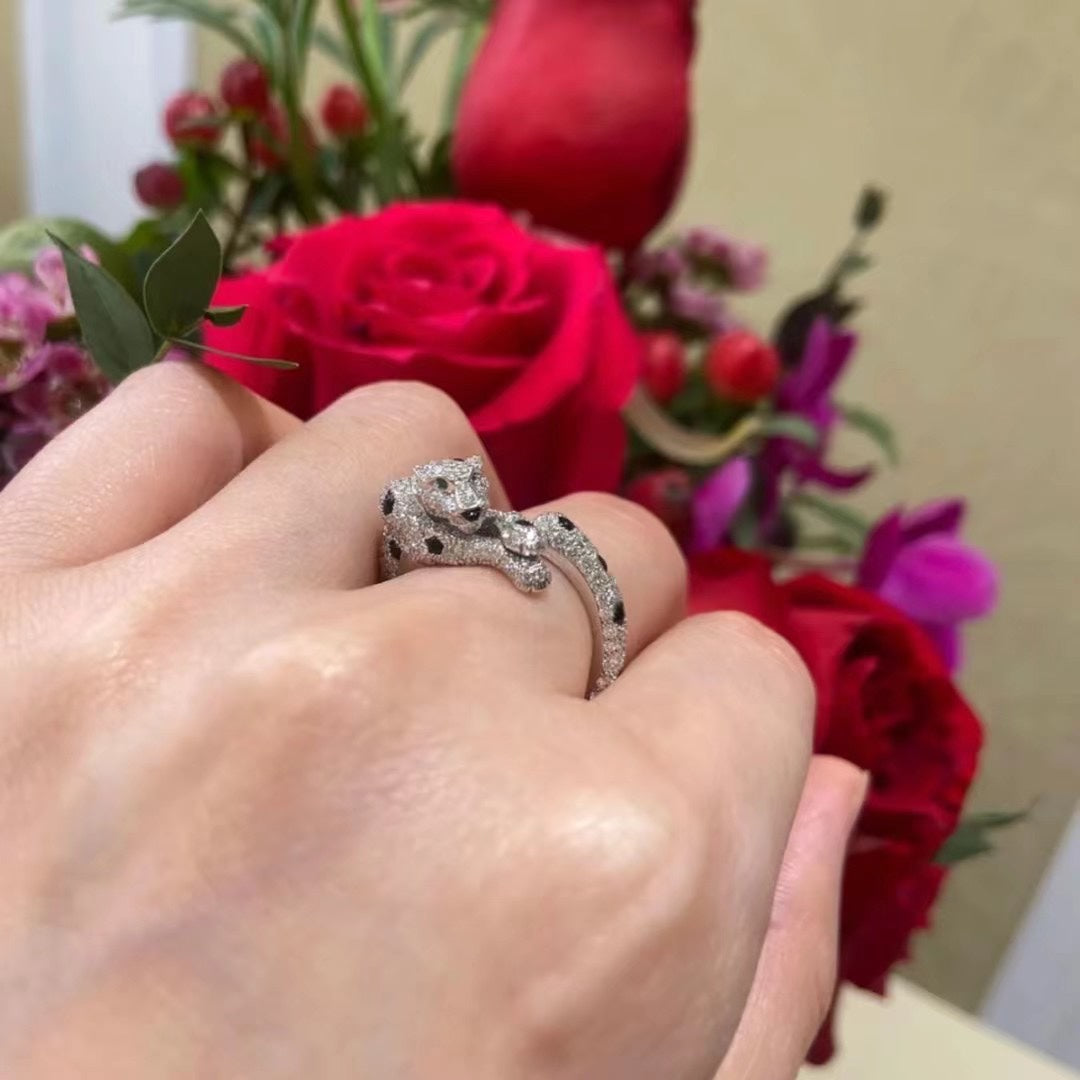 18K Panthère De Diamond Ring