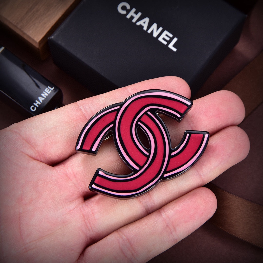 18K CC Pink Brooch
