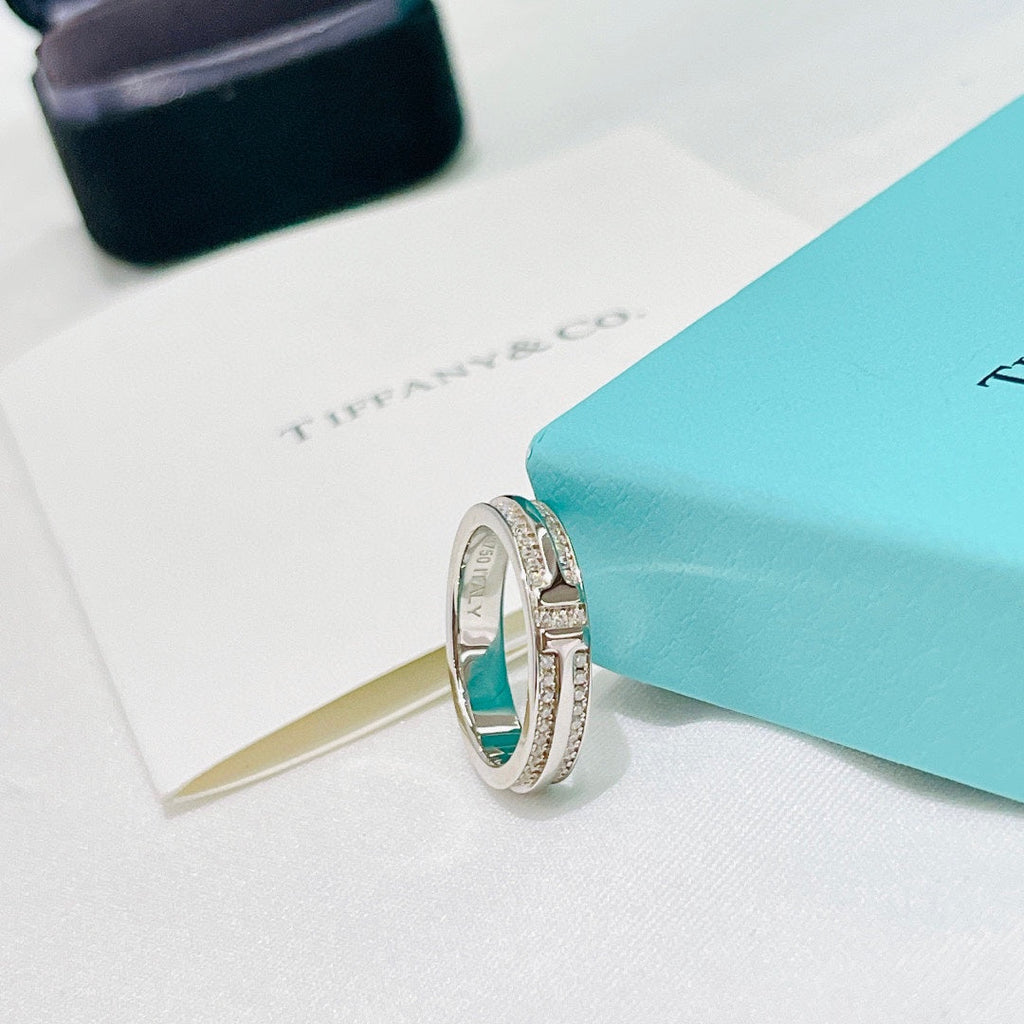 18K T Narrow Pave Diamond Ring