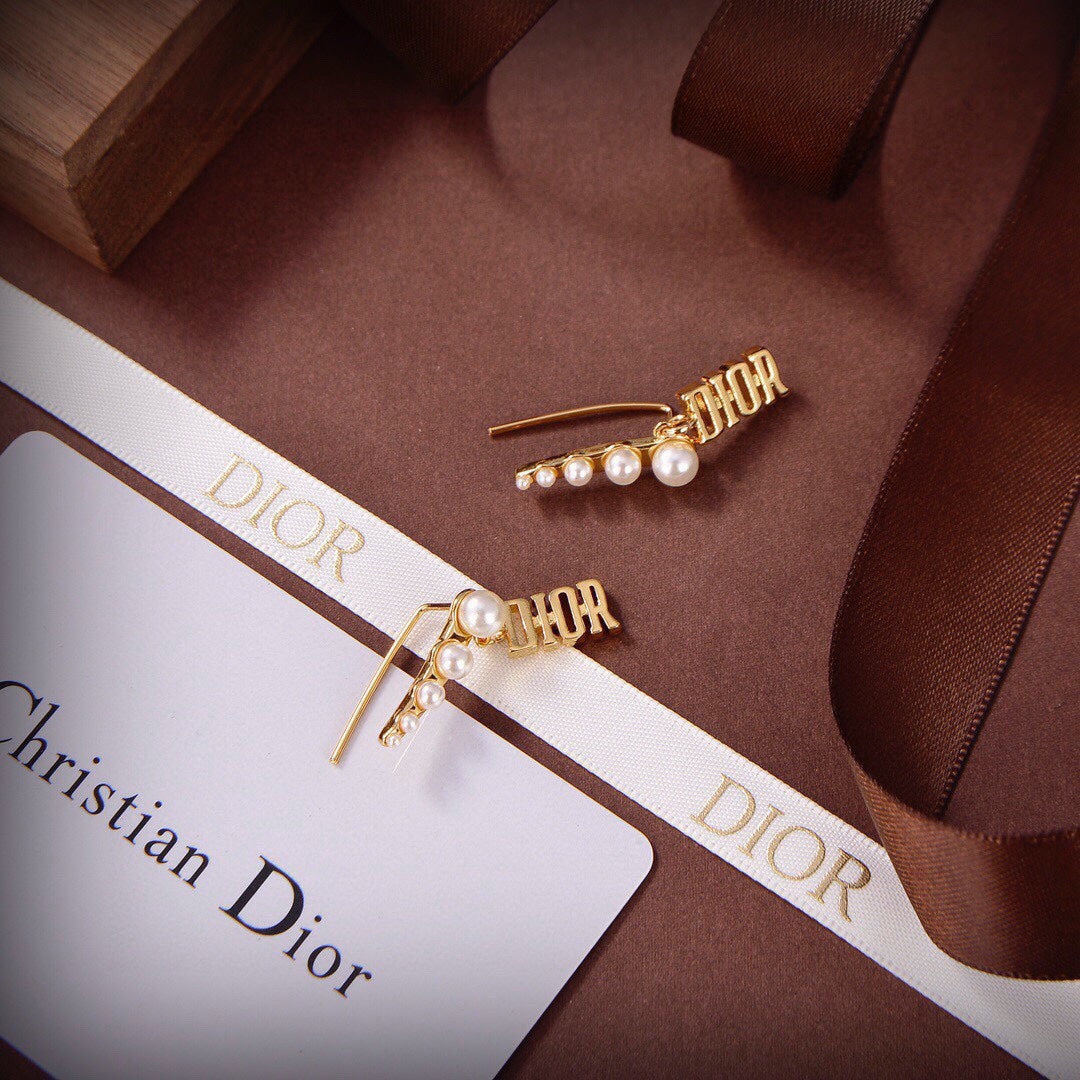 18K CD Revolution Resin Pearls Earrings