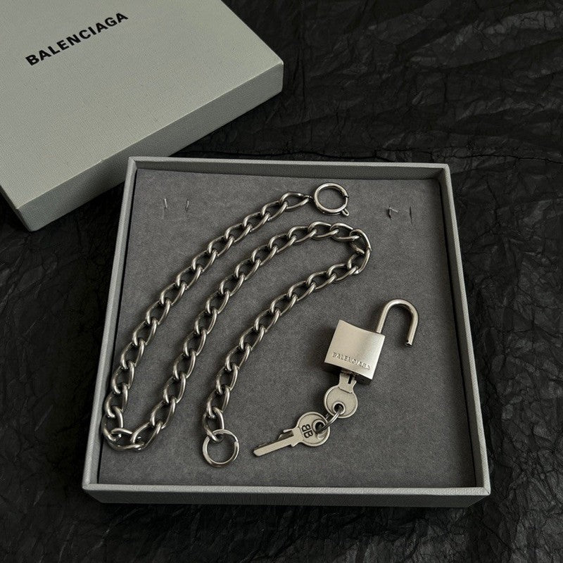 18K BB Vintage Chain Necklace
