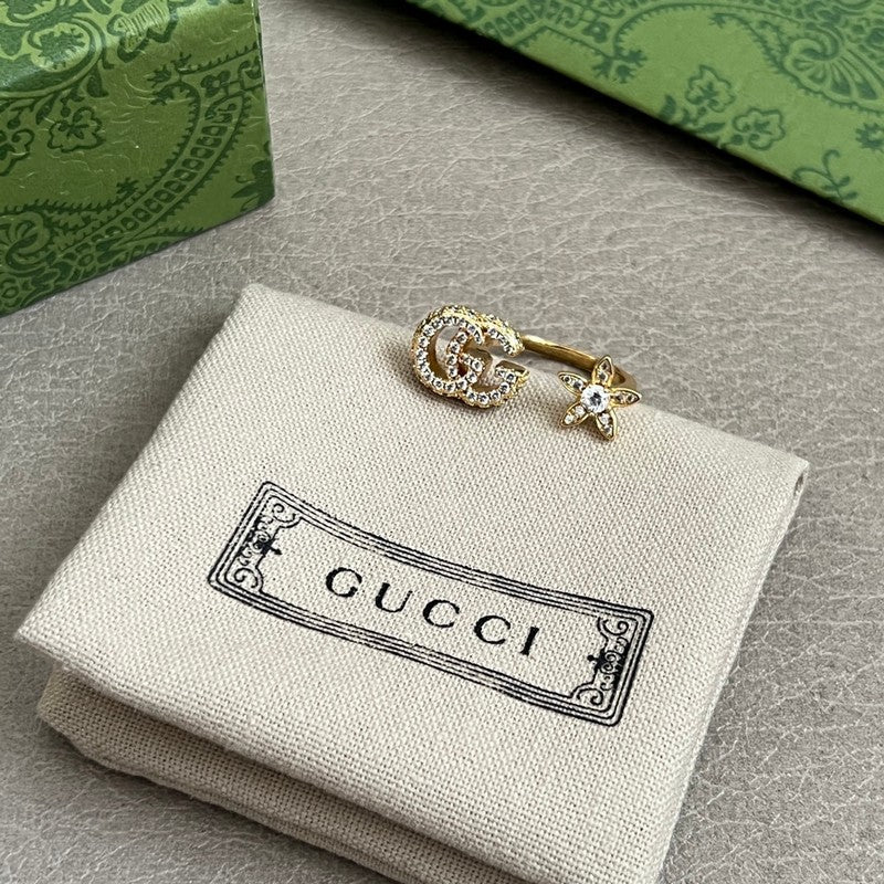 18K GG Flower Diamond Gold Ring