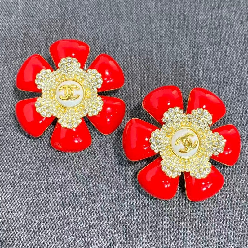 18K CC 26C Black & Red Diamond Gold Earrings