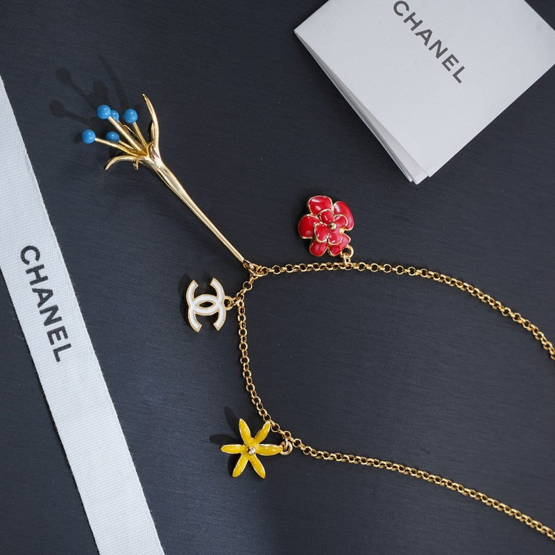 18K CC Color Flower Necklace