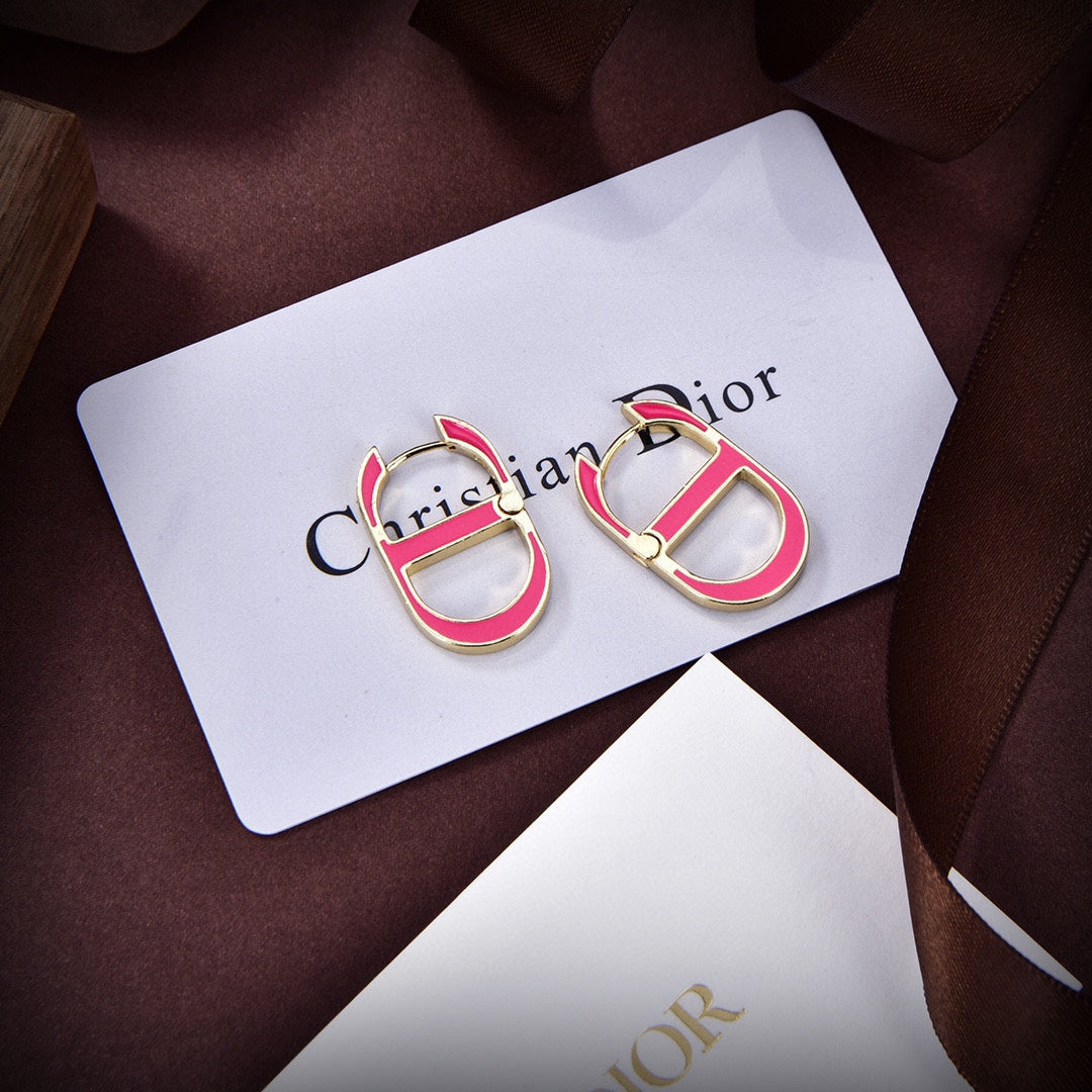 18K CD 30 Montaigne Rani Pink Earrings