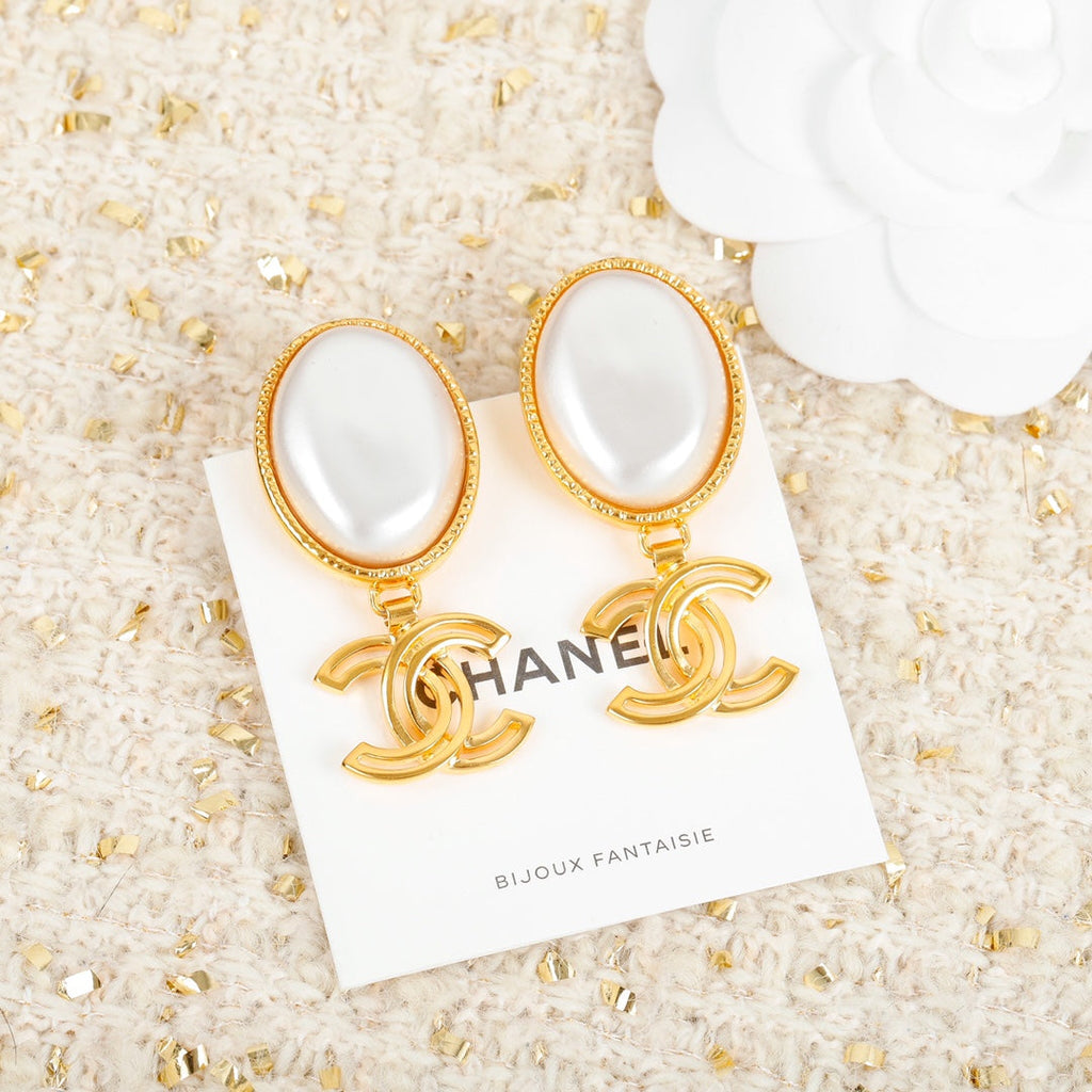 18K CC Big Pearl Pendant Earrings