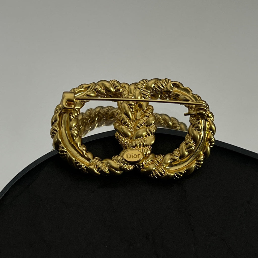 18K CD Revolution Brooch
