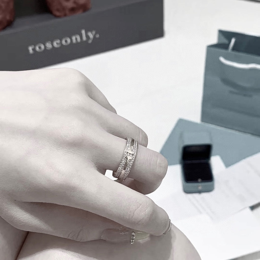 18K T Narrow Pave Diamond Ring