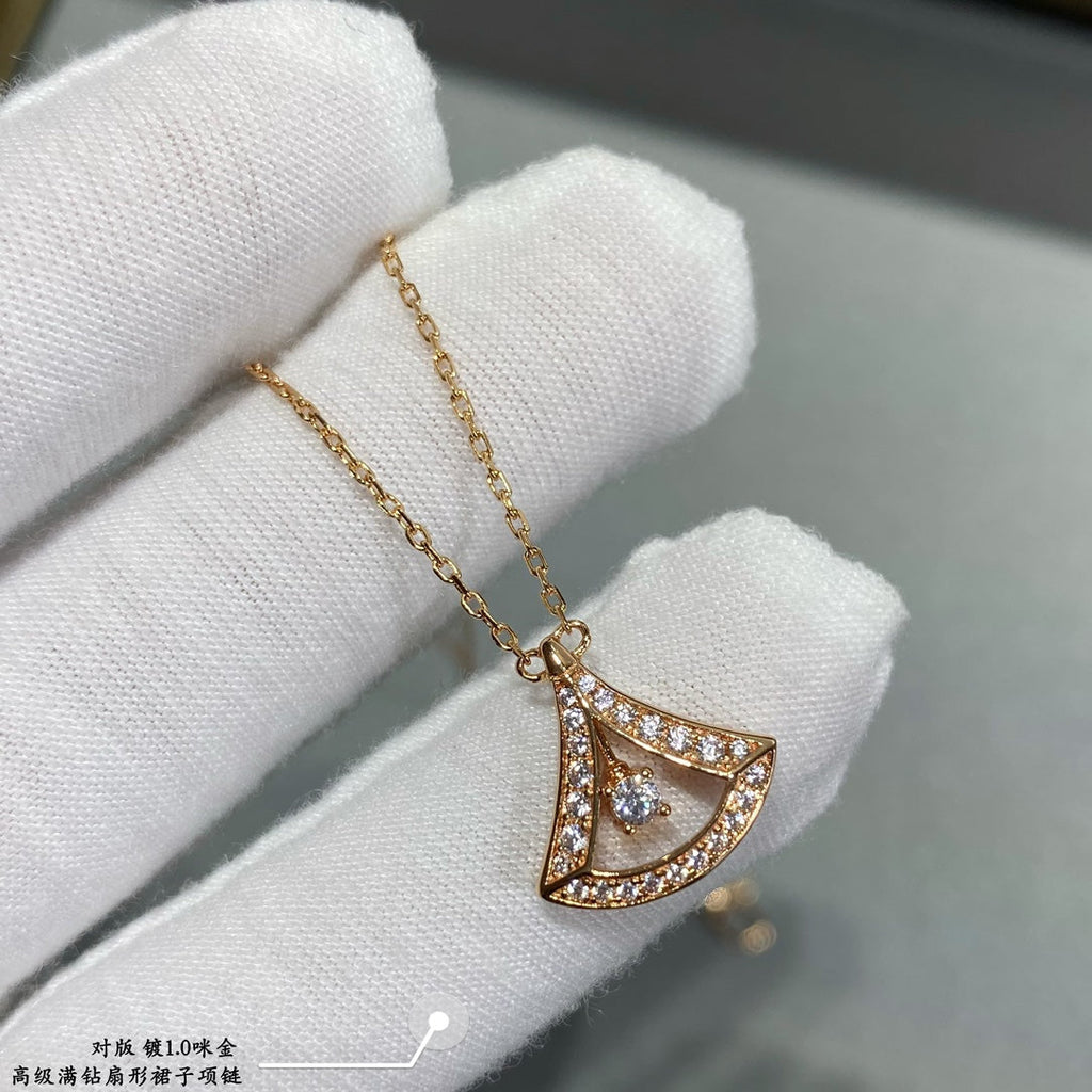 18K Divas' Dream Pave Diamond Openwork Necklace