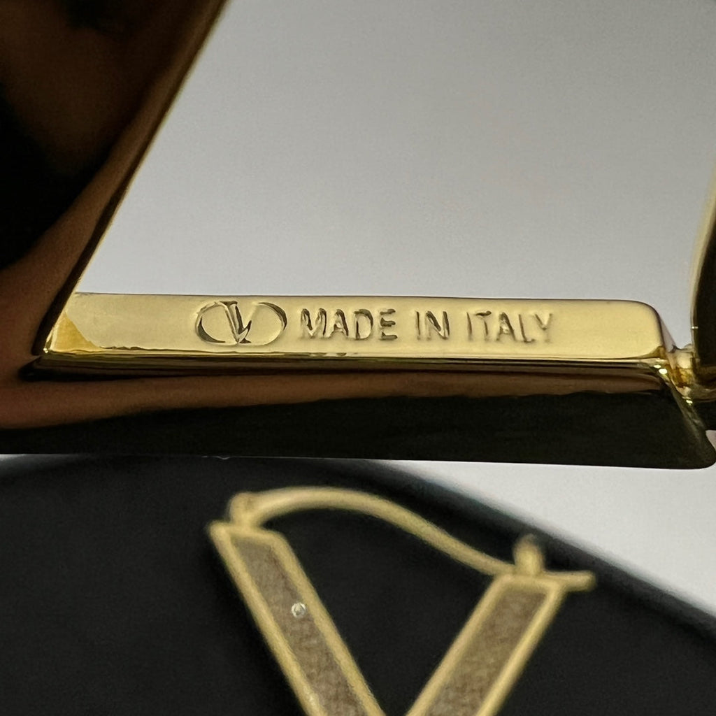 18K Vlogo Diamonds Earrings