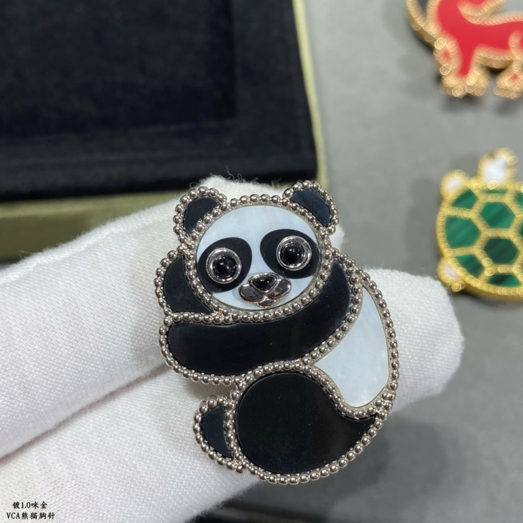 18K Lucky Animals Panda Clip Brooch