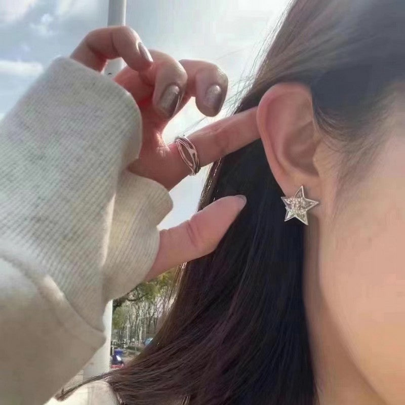 18K CC Star Diamond White Gold Earrings