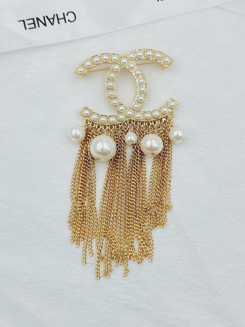 18K CC Pearl Tassel Brooch