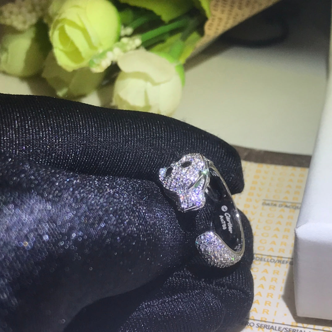 18K Panthere De Diamond Ring