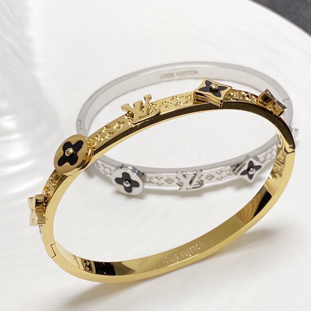 18K Louis Blossom Bracelet
