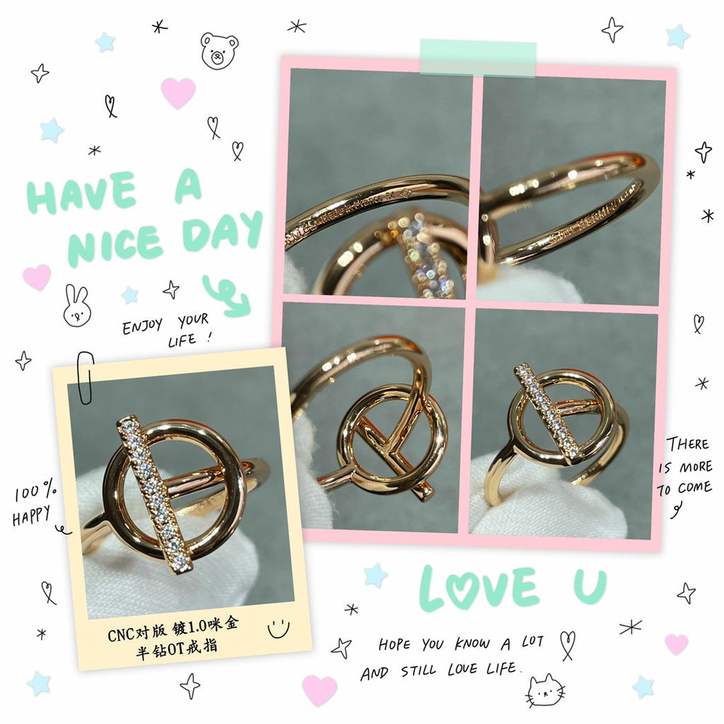 18K Echappee Diamond H Ring