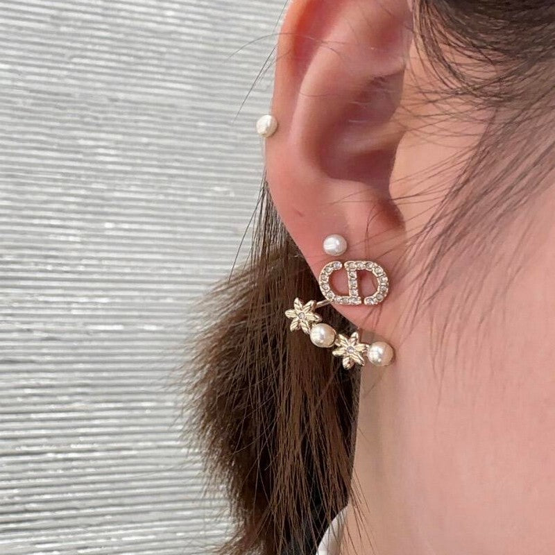 18K CD Tribales Diamond Earrings