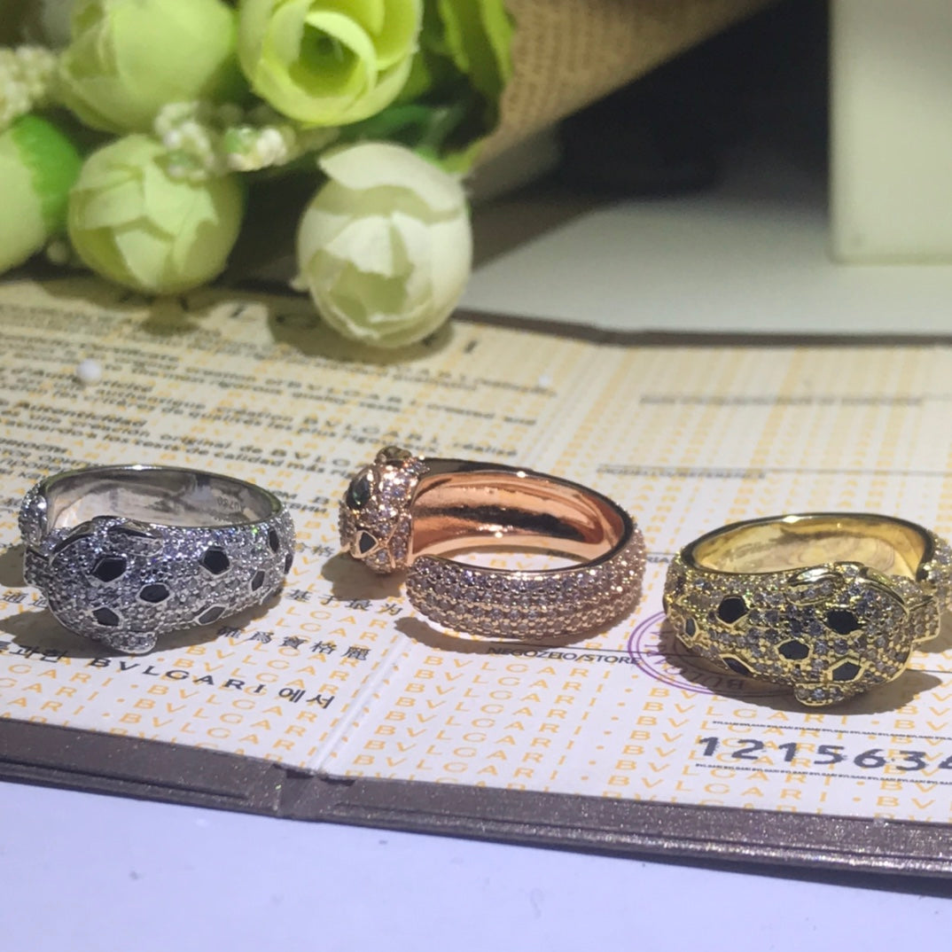 18K Panthere De Diamond Ring